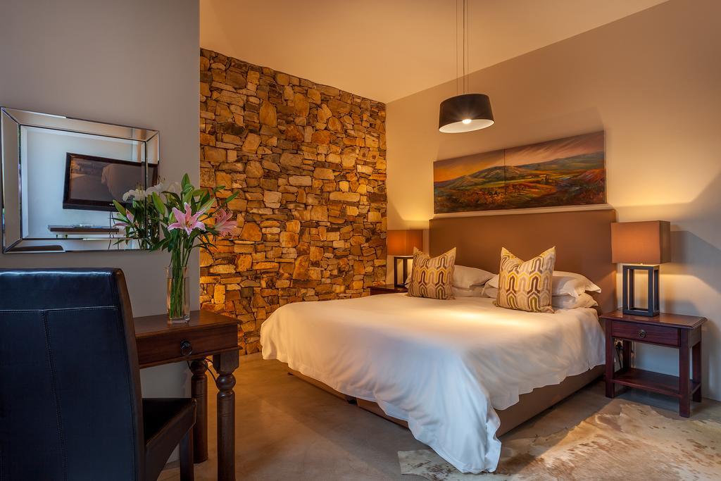 Loerie Hide Bed & Breakfast East London Bagian luar foto