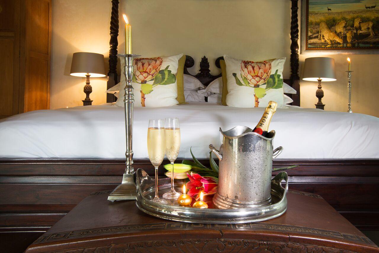 Loerie Hide Bed & Breakfast East London Bagian luar foto
