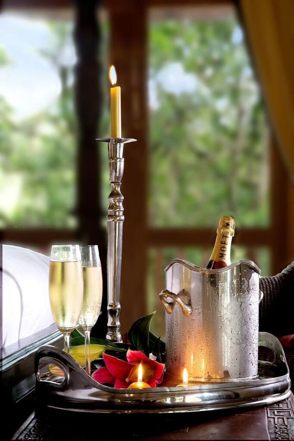 Loerie Hide Bed & Breakfast East London Bagian luar foto