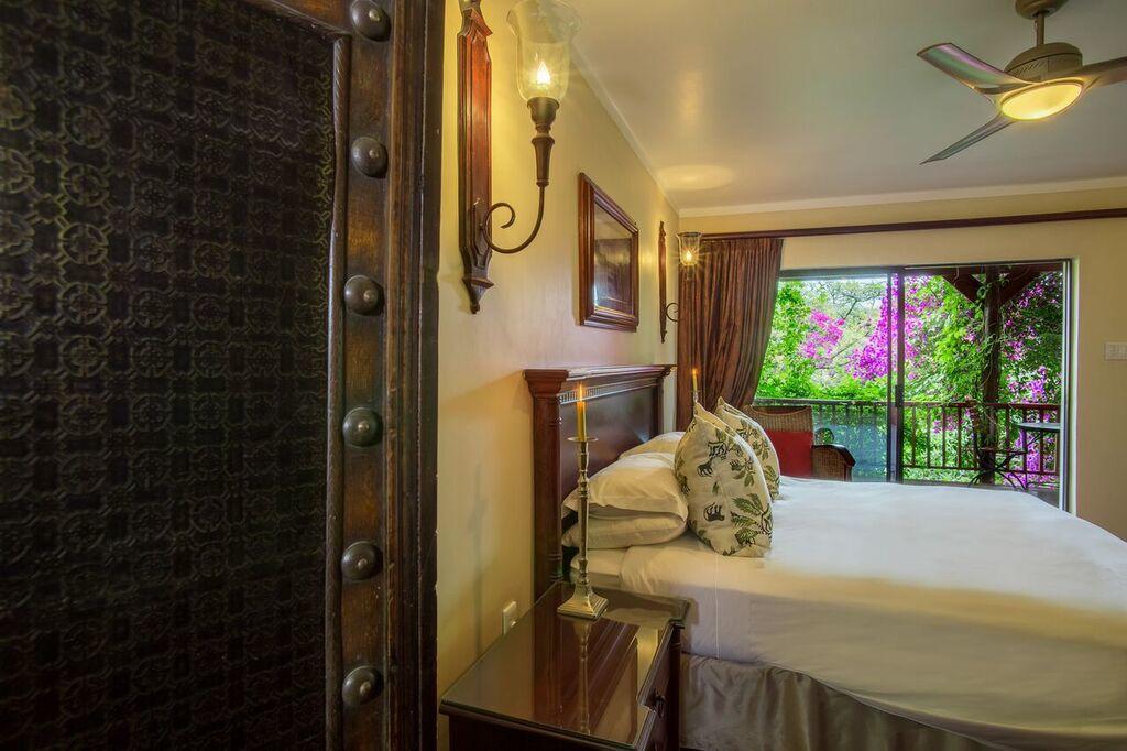 Loerie Hide Bed & Breakfast East London Bagian luar foto